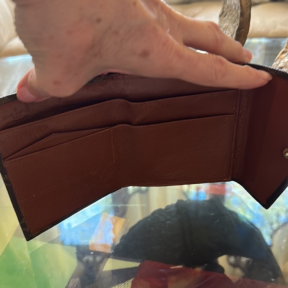 Louis Vuitton small compact wallet🤎 - Picture 2 of 5